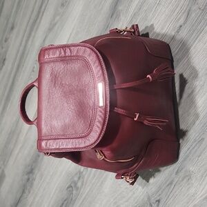 GUC Ora Delphine Maroon Leather Backpack Purse